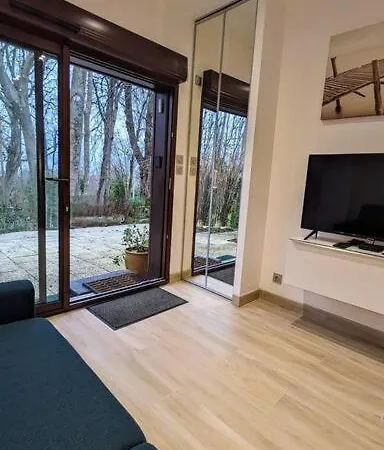 Le Meridien, Renove Avec Terrasse, 8 Min A Pieds Du Centre 公寓 *