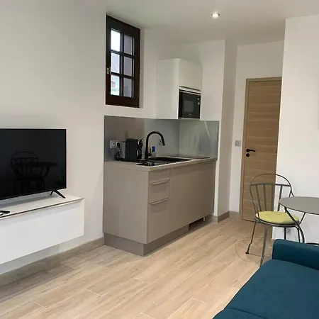 公寓 Le Meridien, Renove Avec Terrasse, 8 Min A Pieds Du Centre